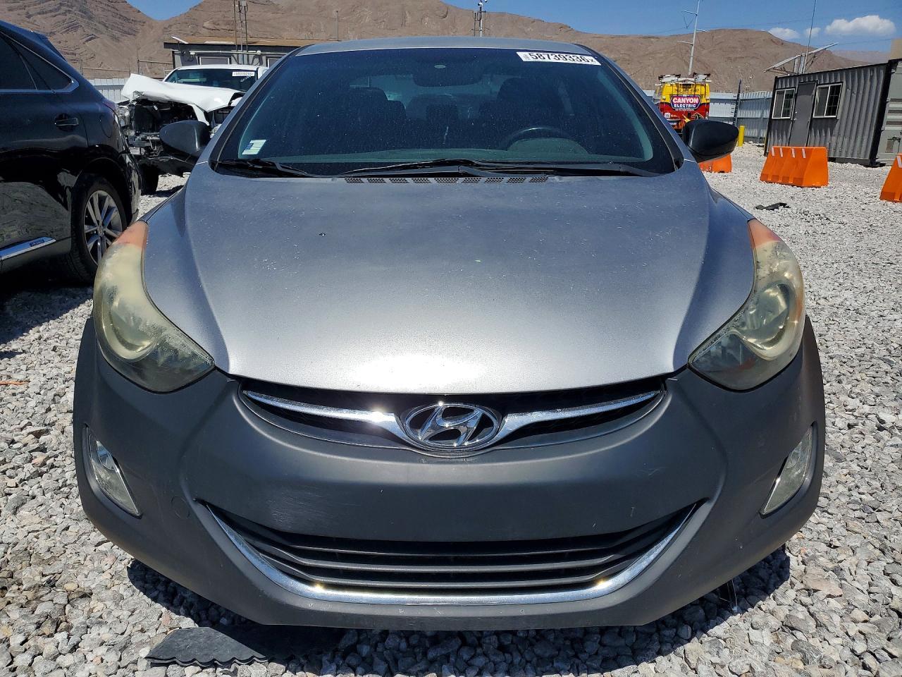 2012 Hyundai Elantra Gls - Image 5