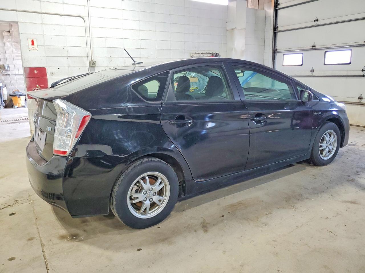 2010 Toyota Prius Ii - Image 3