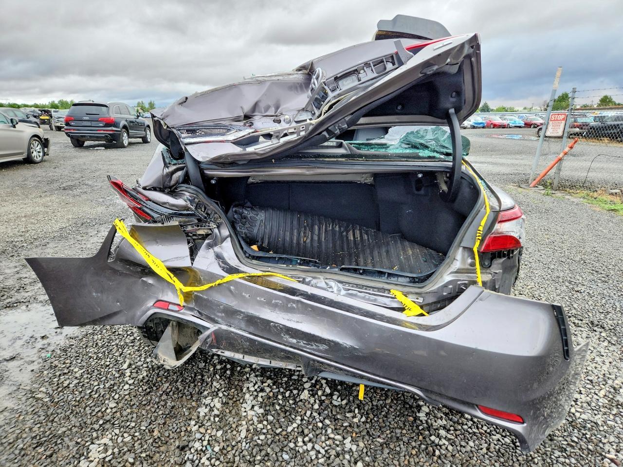2022 Toyota Camry Se - Фото 6