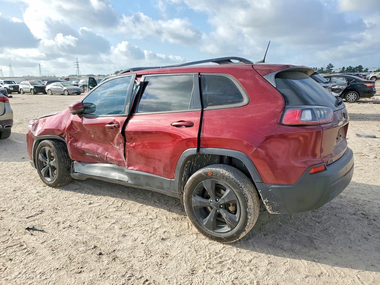 2019 Jeep Cherokee Latitude Plus - Фото 2