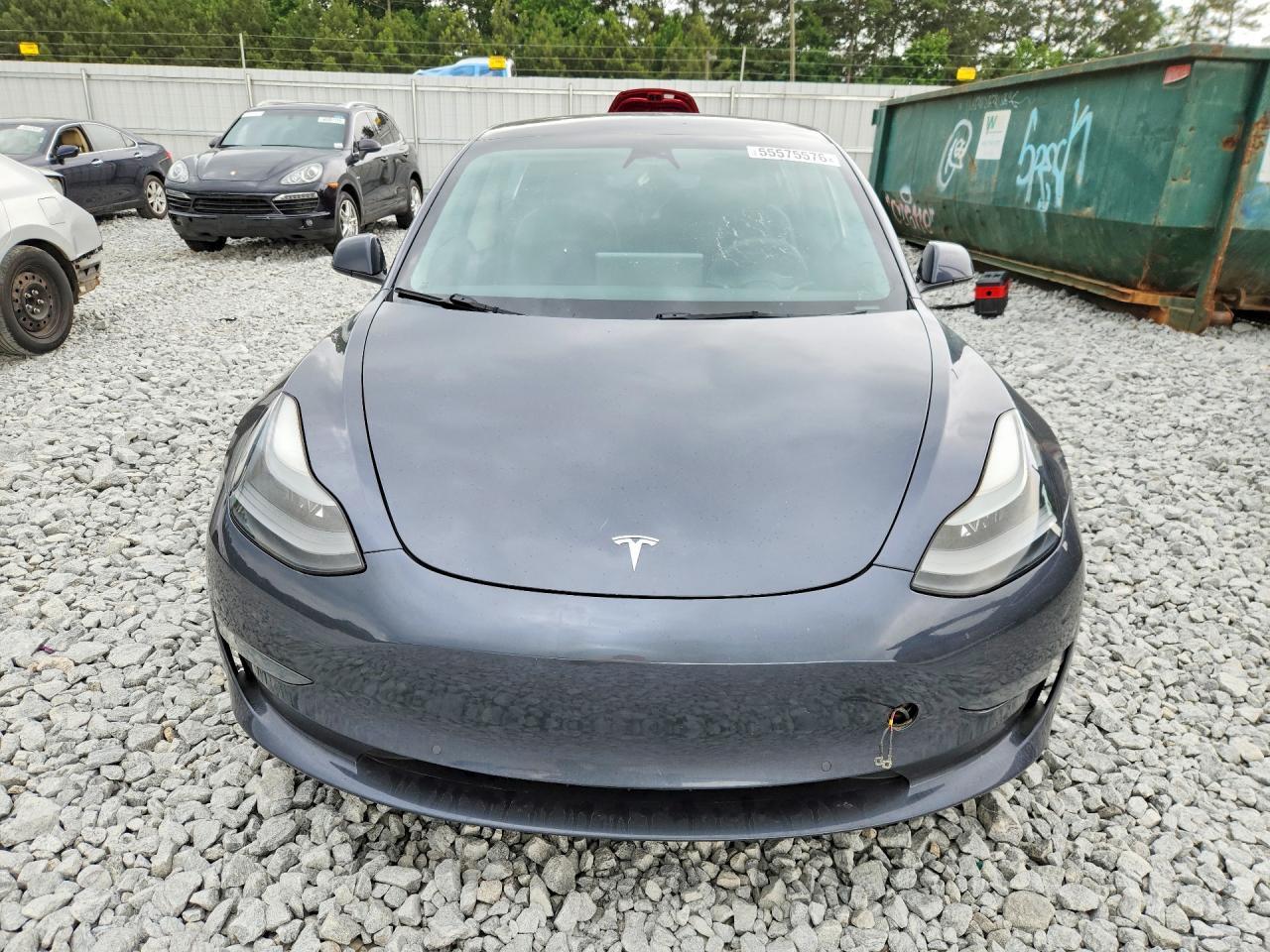 2022 Tesla Model 3 - Image 5