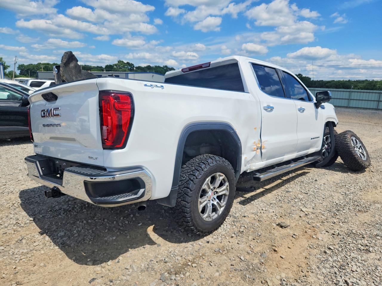 2023 GMC Sierra K1500 Slt - Фото 3