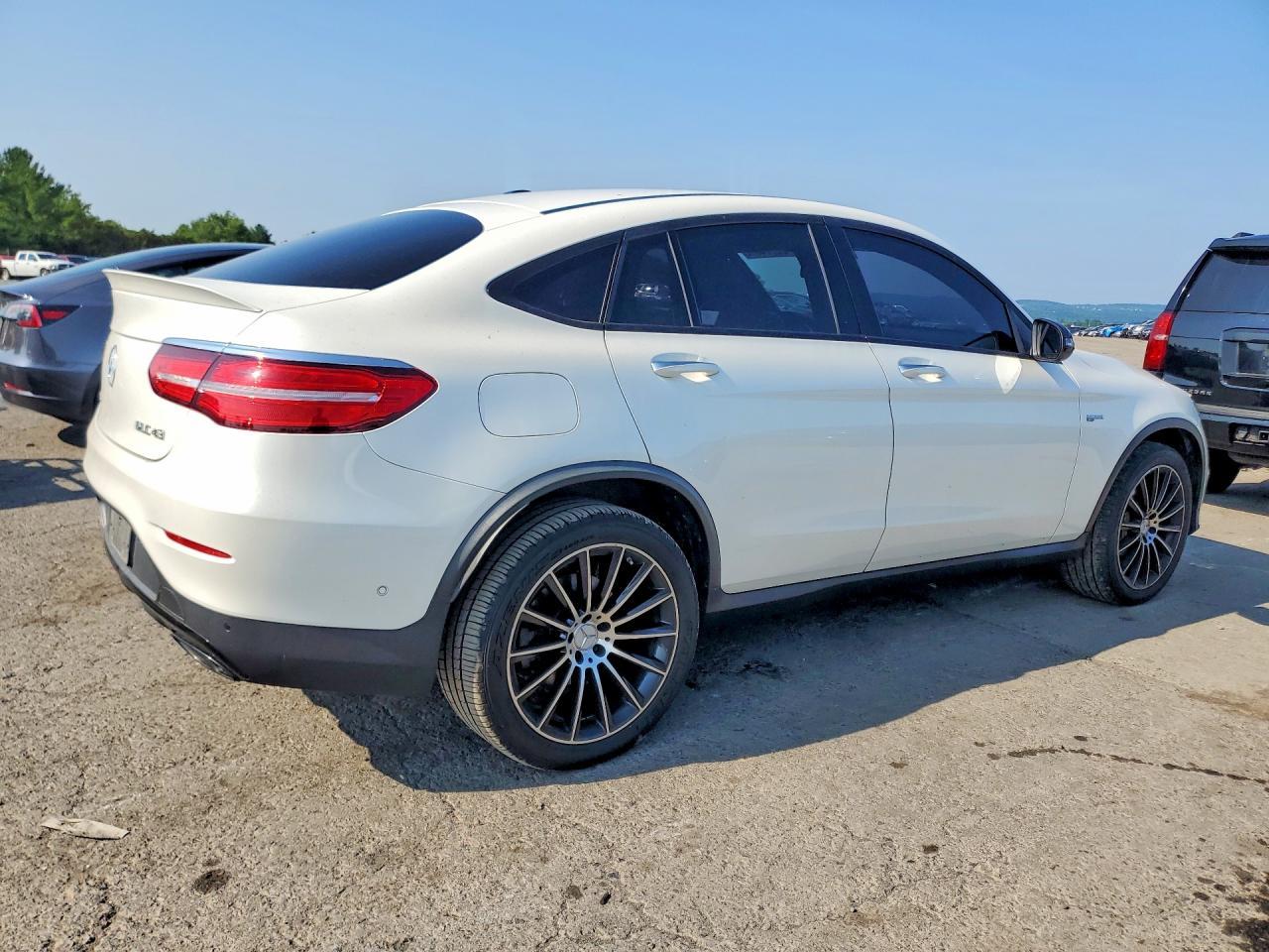 2018 Mercedes-Benz Glc Coupe 43 4Matic Amg - Фото 3