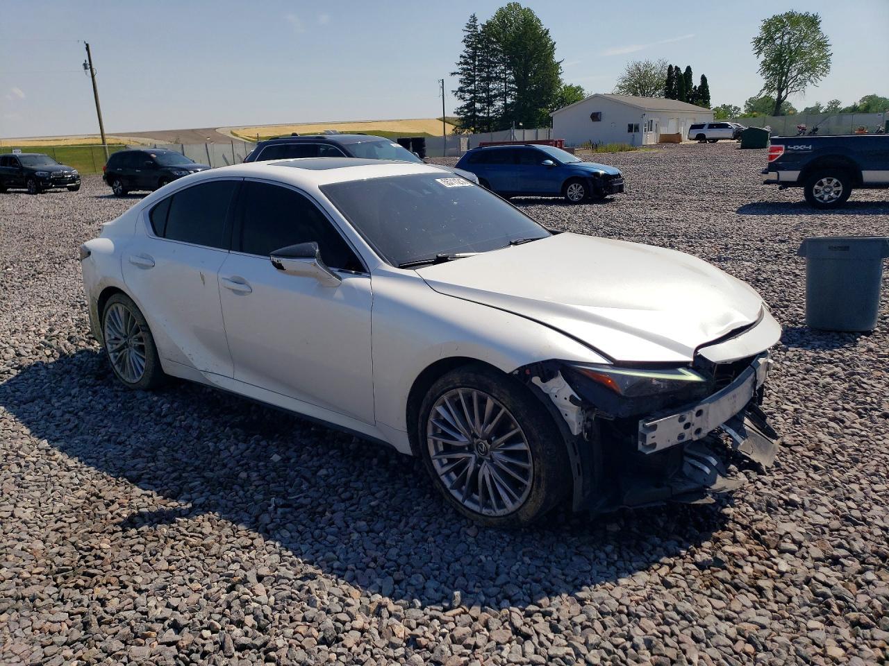 2022 Lexus Is 300 - Image 4