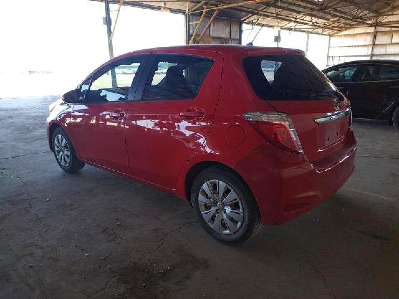 2014 Toyota Yaris 5-Door L - Image 2