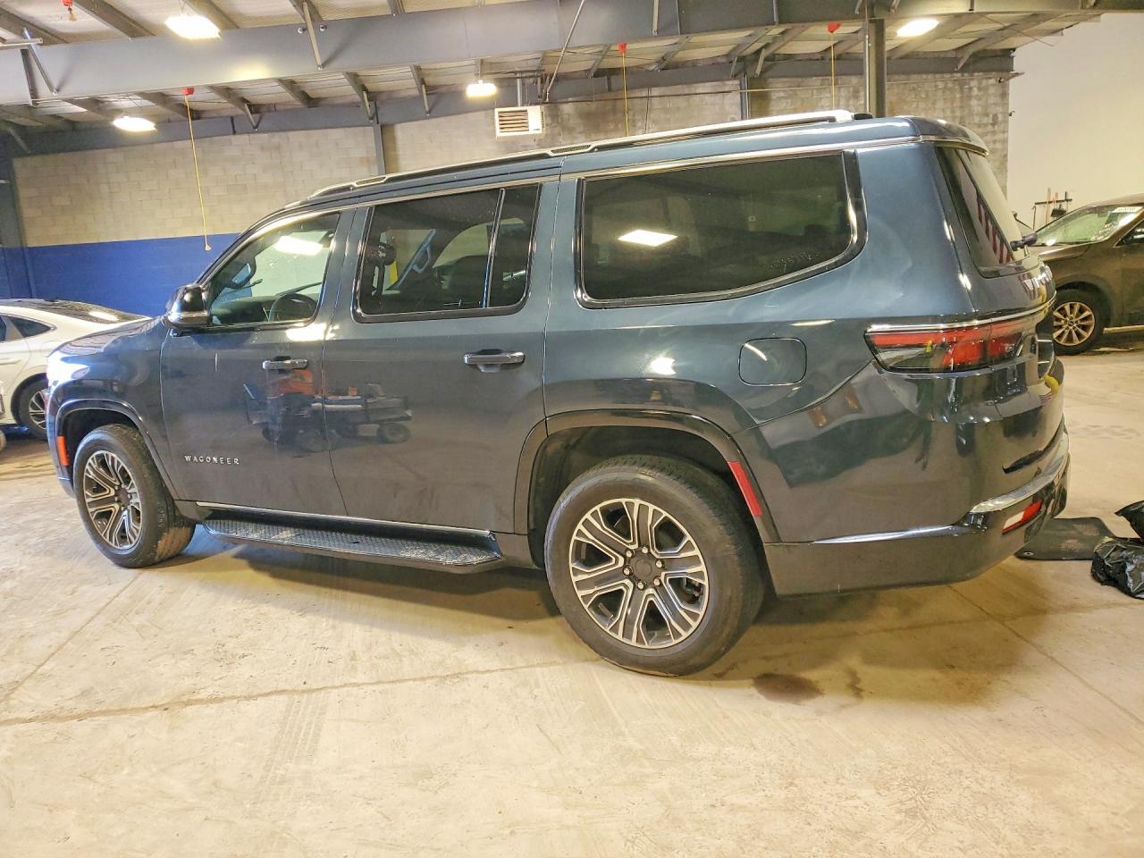 2024 Jeep Wagoneer Series I - Image 2