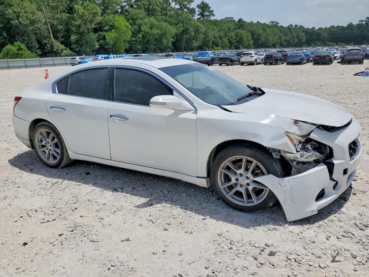 2010 Nissan Maxima 3.5 S - Фото 4