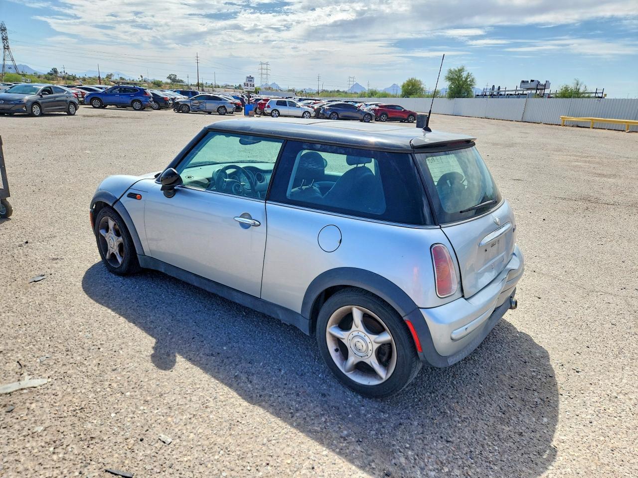 2003 Mini Cooper - Фото 2