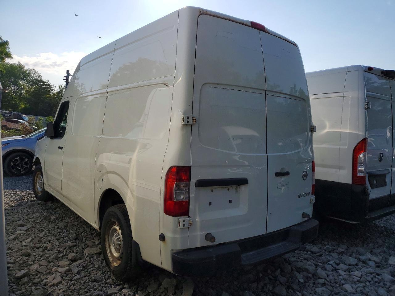 2018 Nissan Nv 2500 - Delivery Van - Image 2