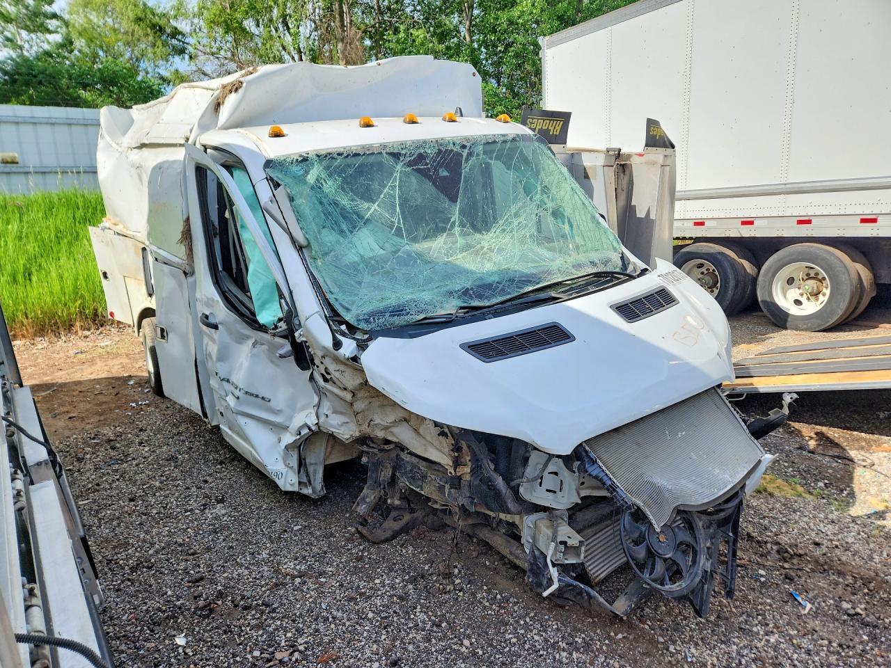 2024 Ford Transit Utility / Service Truck - Фото 4
