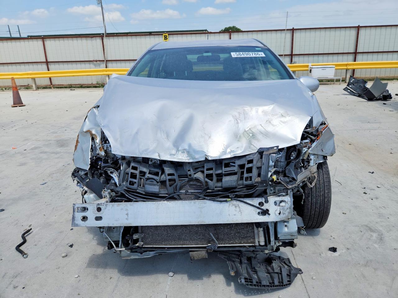 2011 Toyota Prius - Image 5