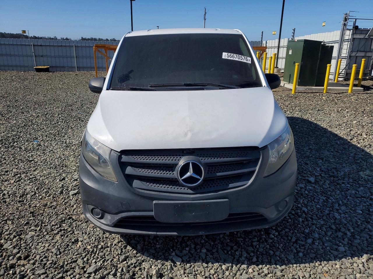 2017 Mercedes-Benz Metris - Delivery Van - Фото 5