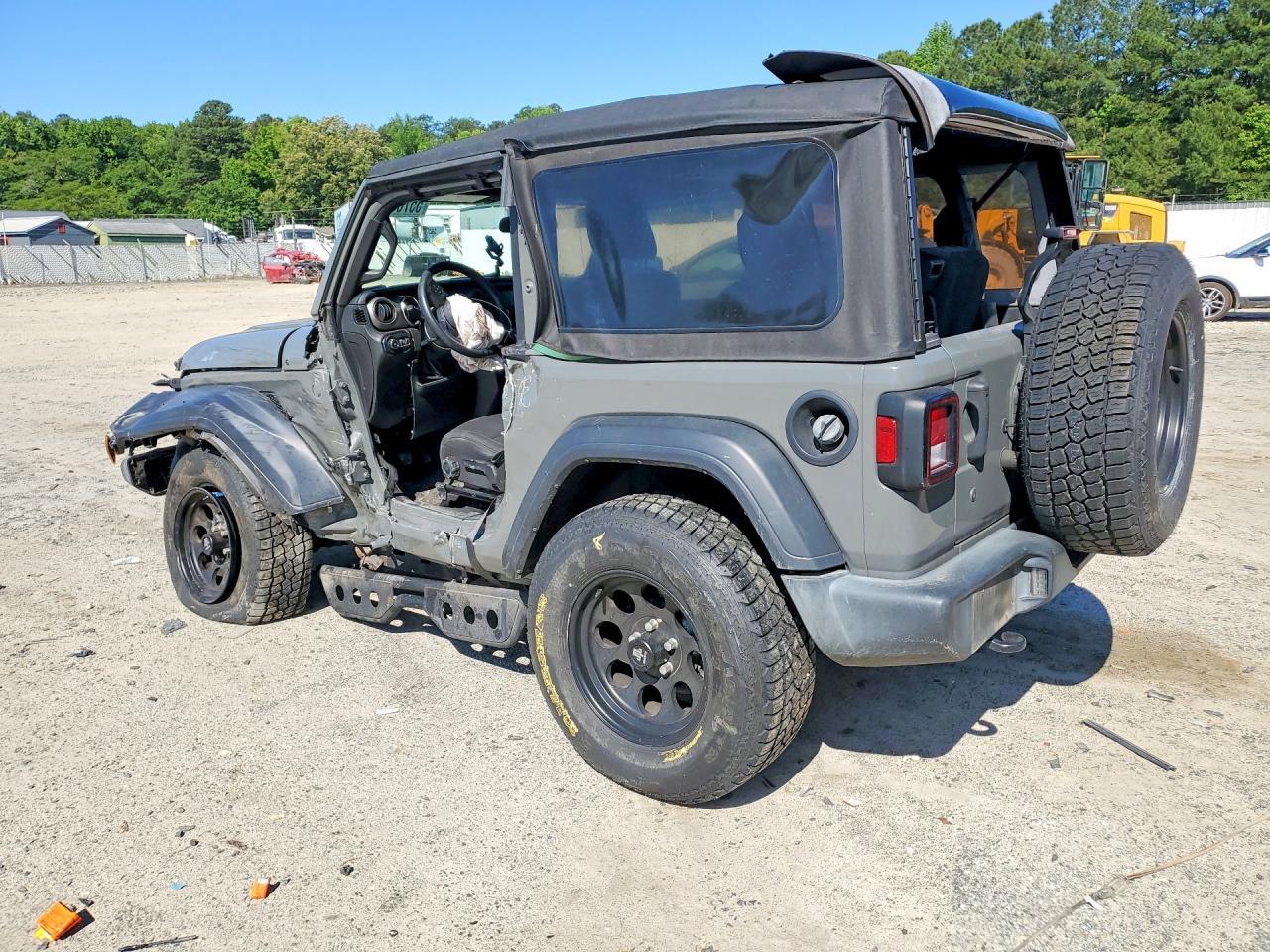 2019 Jeep Wrangler Sport - Фото 2