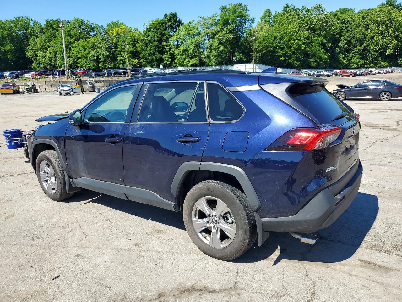 2025 Toyota Rav4 Xle - Фото 2