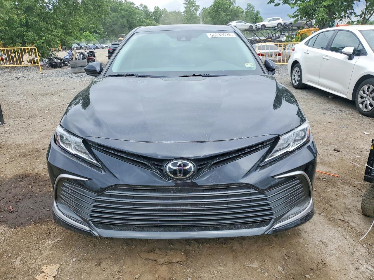 2023 Toyota Camry Le - Image 5