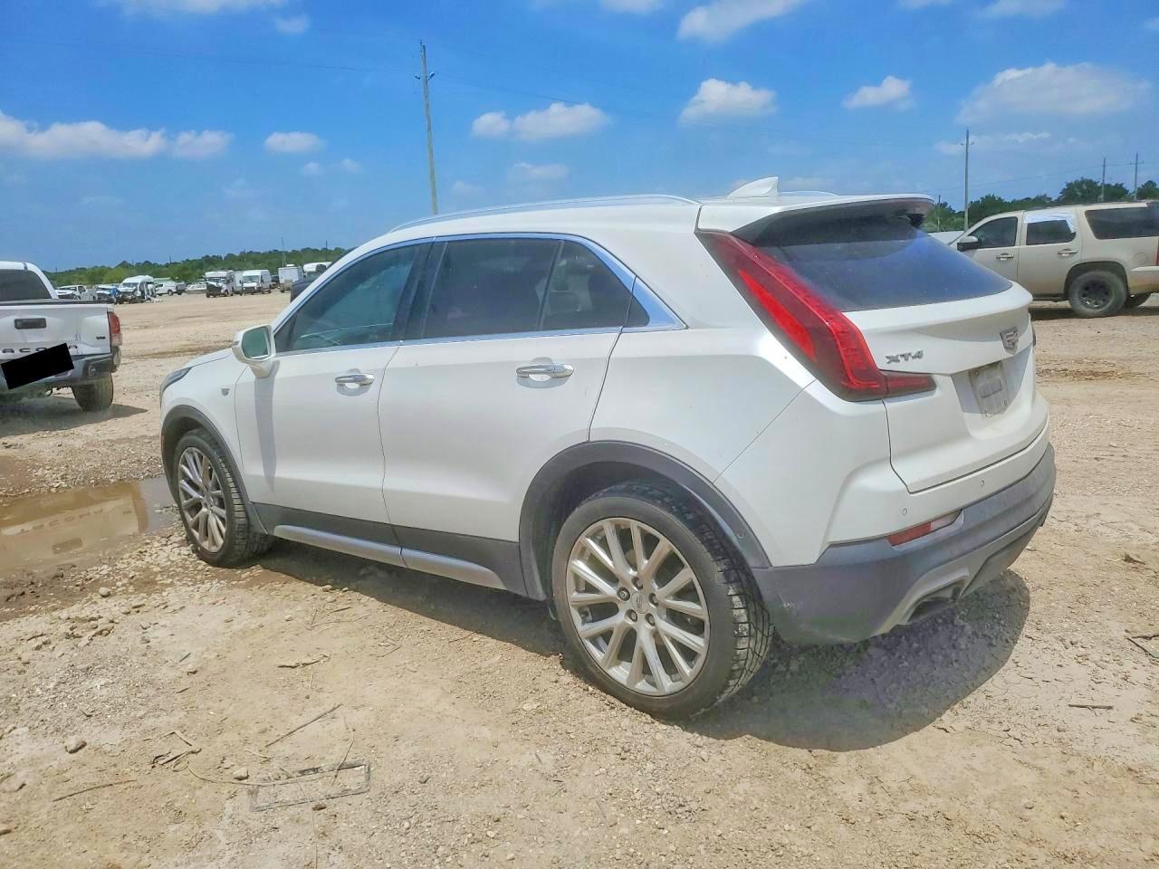2019 Cadillac Xt4 Premium Luxury - Фото 2