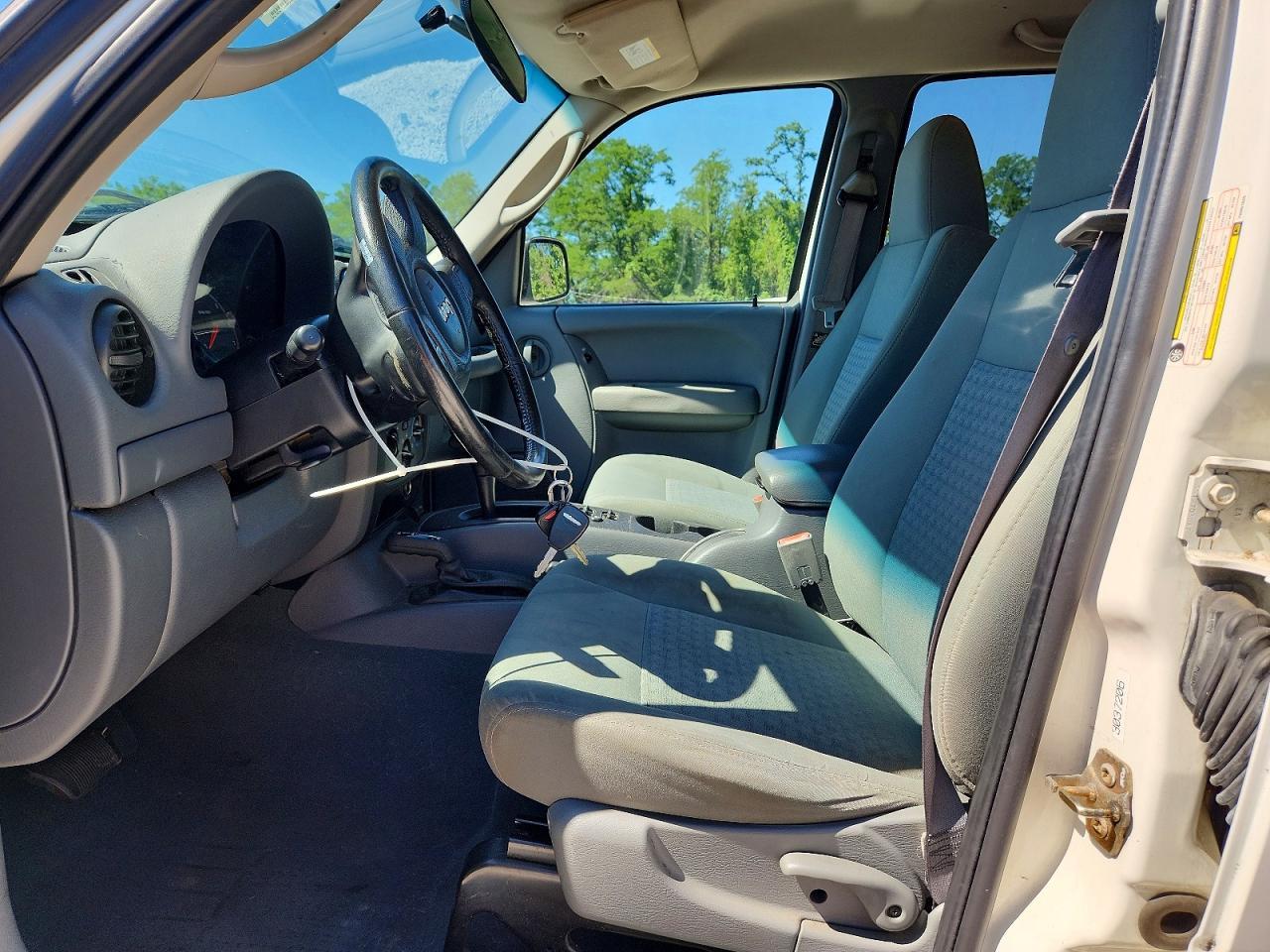 2007 Jeep Liberty Sport - Фото 7