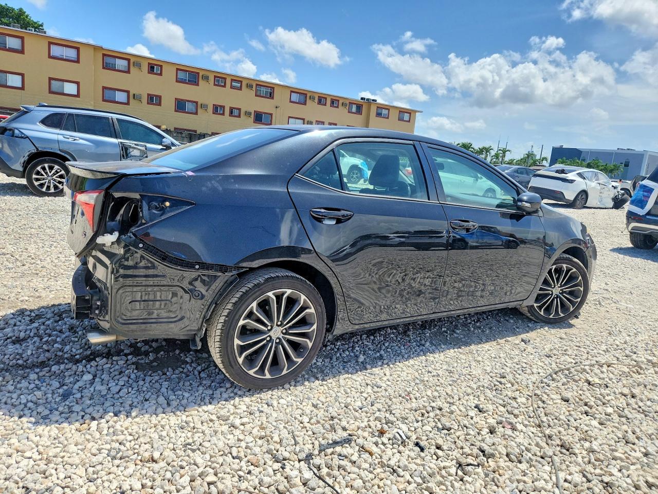 2016 Toyota Corolla S Plus - Image 3