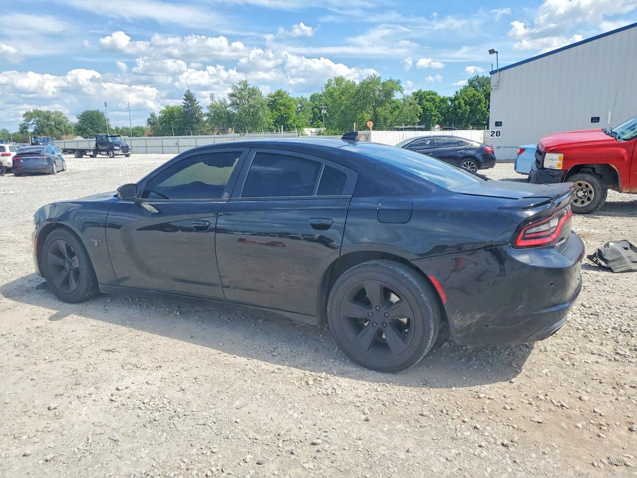2015 Dodge Charger R - Фото 2
