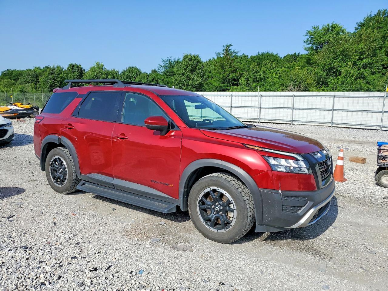 2024 Nissan Pathfinder Rock Creek - Image 4