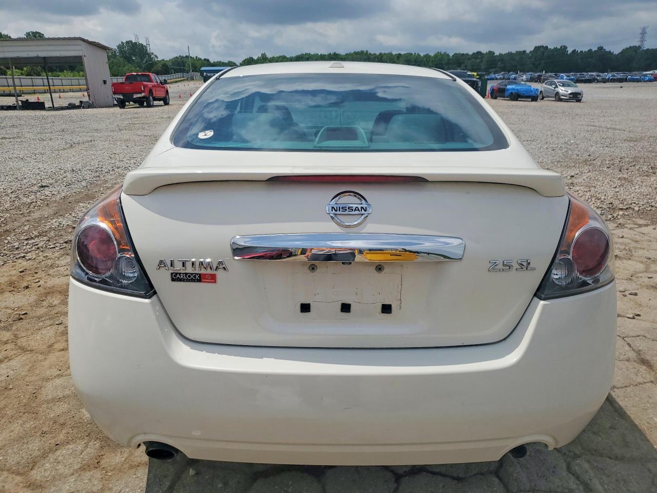2012 Nissan Altima 2.5 - Image 6