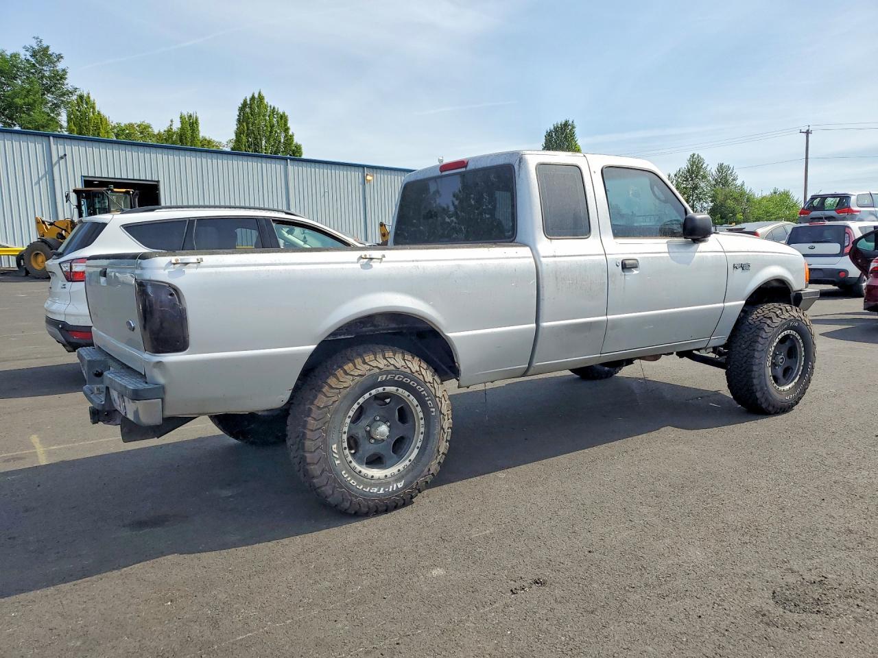 2004 Ford Ranger Super Cab - Image 3