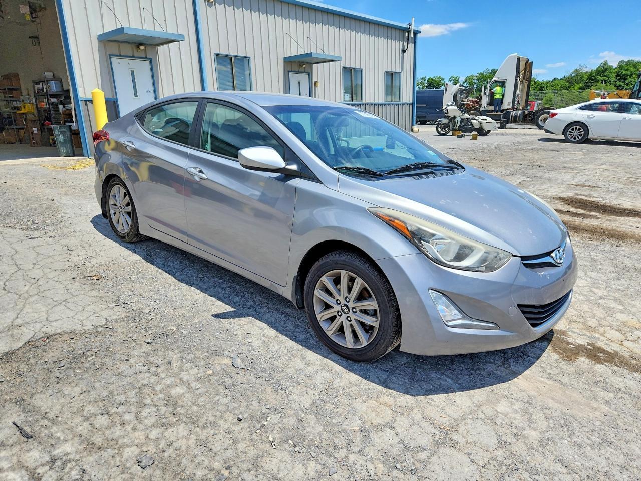 2016 Hyundai Elantra Se - Image 4