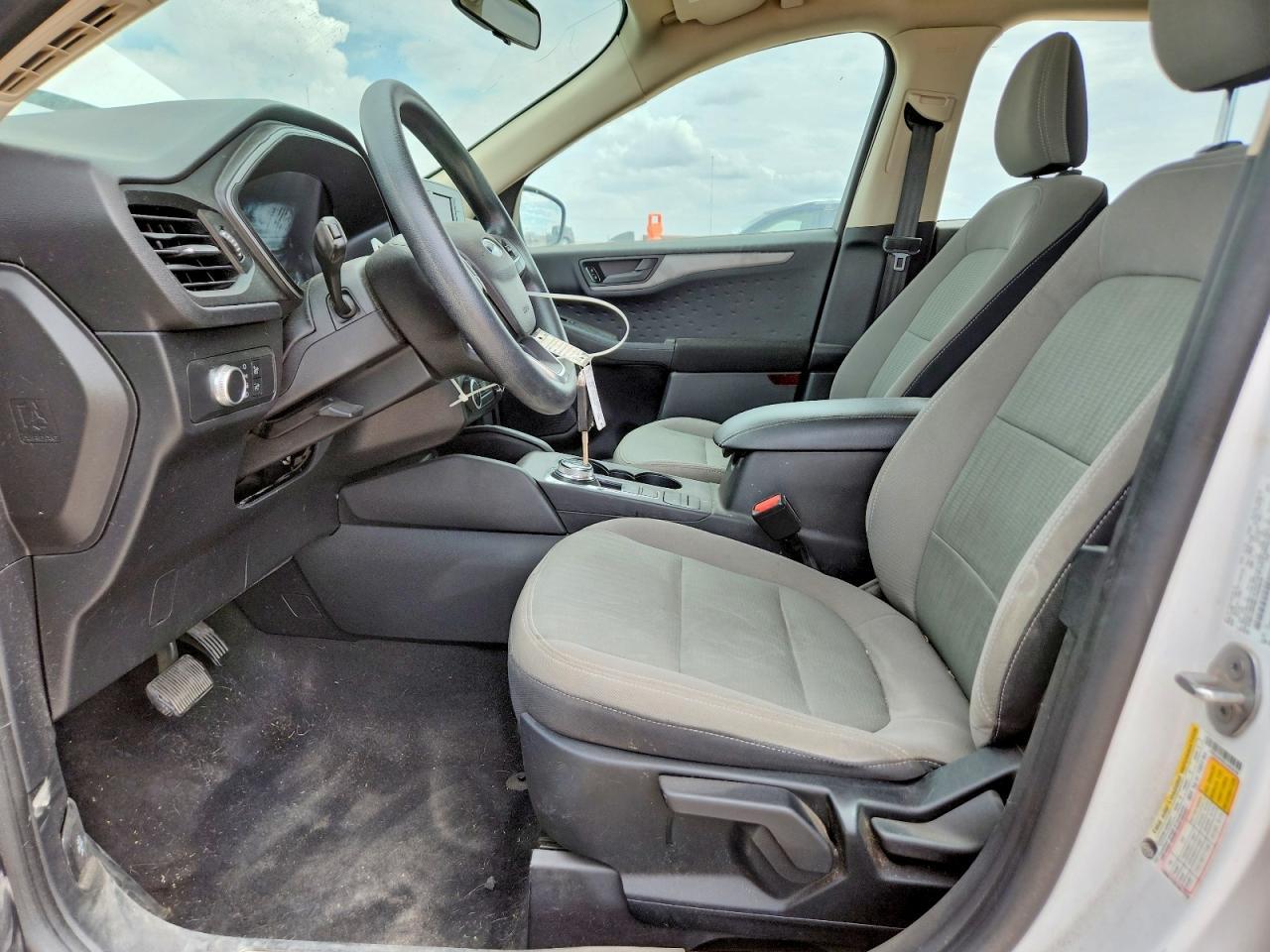 2020 Ford Escape S - Image 7