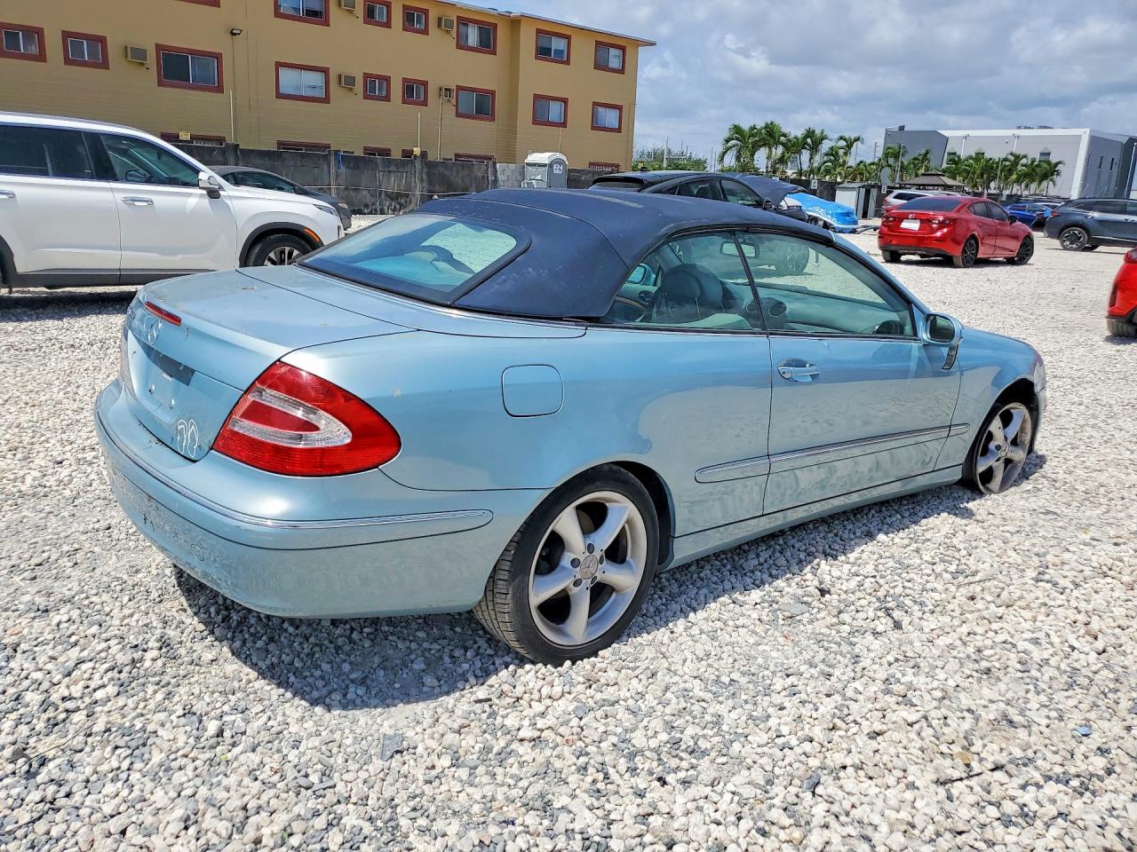 2004 Merc Clk 320 - Image 3