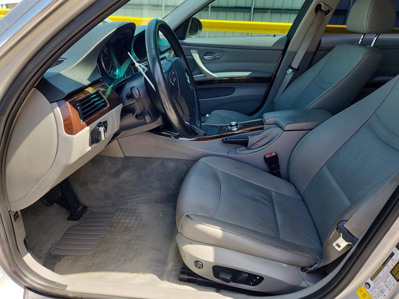 2011 BMW 335 D - Фото 7
