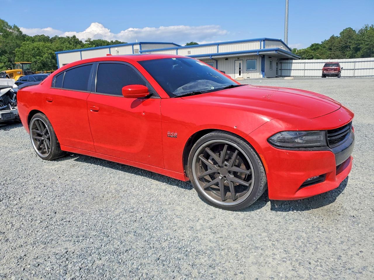 2015 Dodge Charger R - Image 4