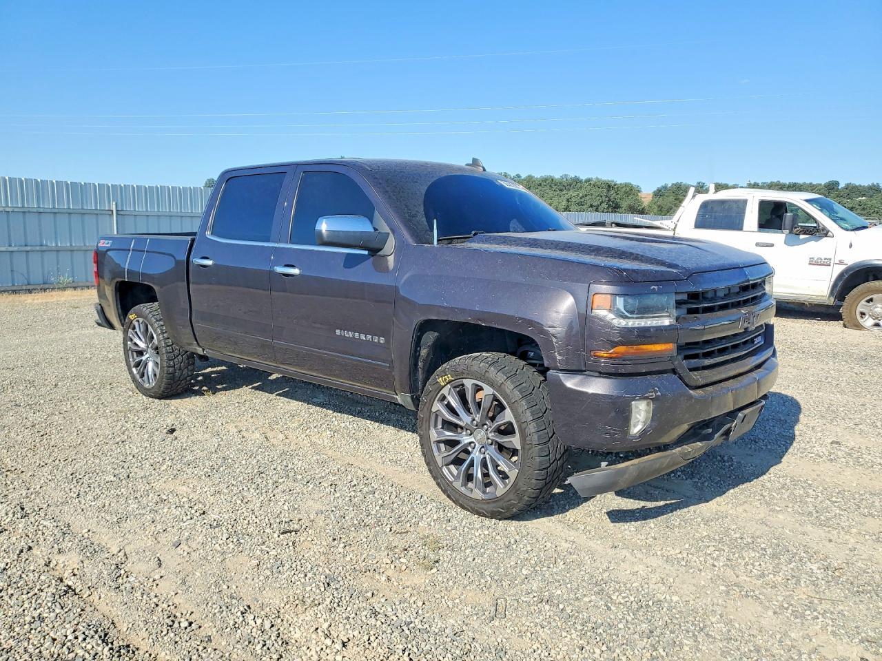 2016 Chevrolet Silverado K1500 Lt - Image 4
