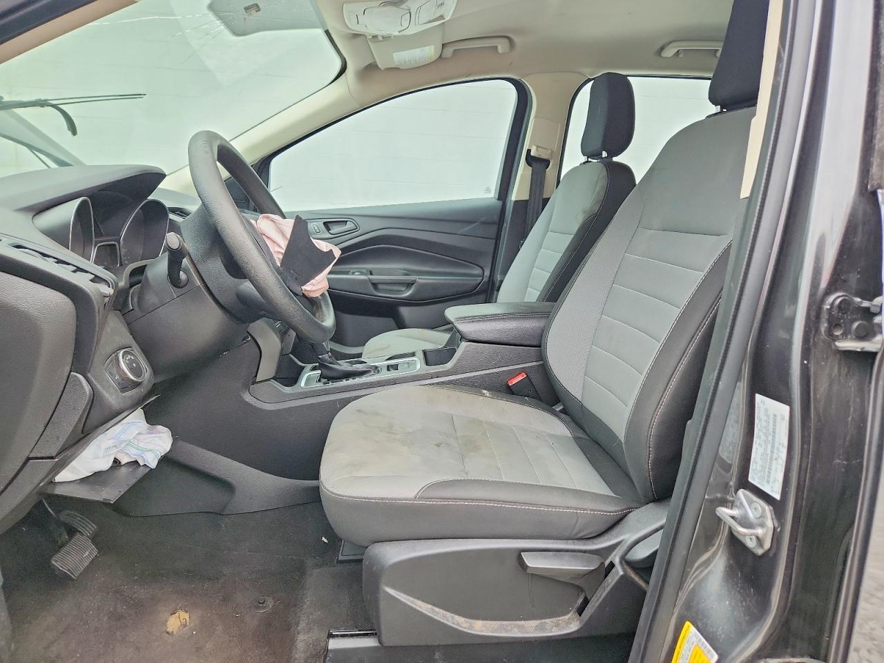 2019 Ford Escape S - Фото 7