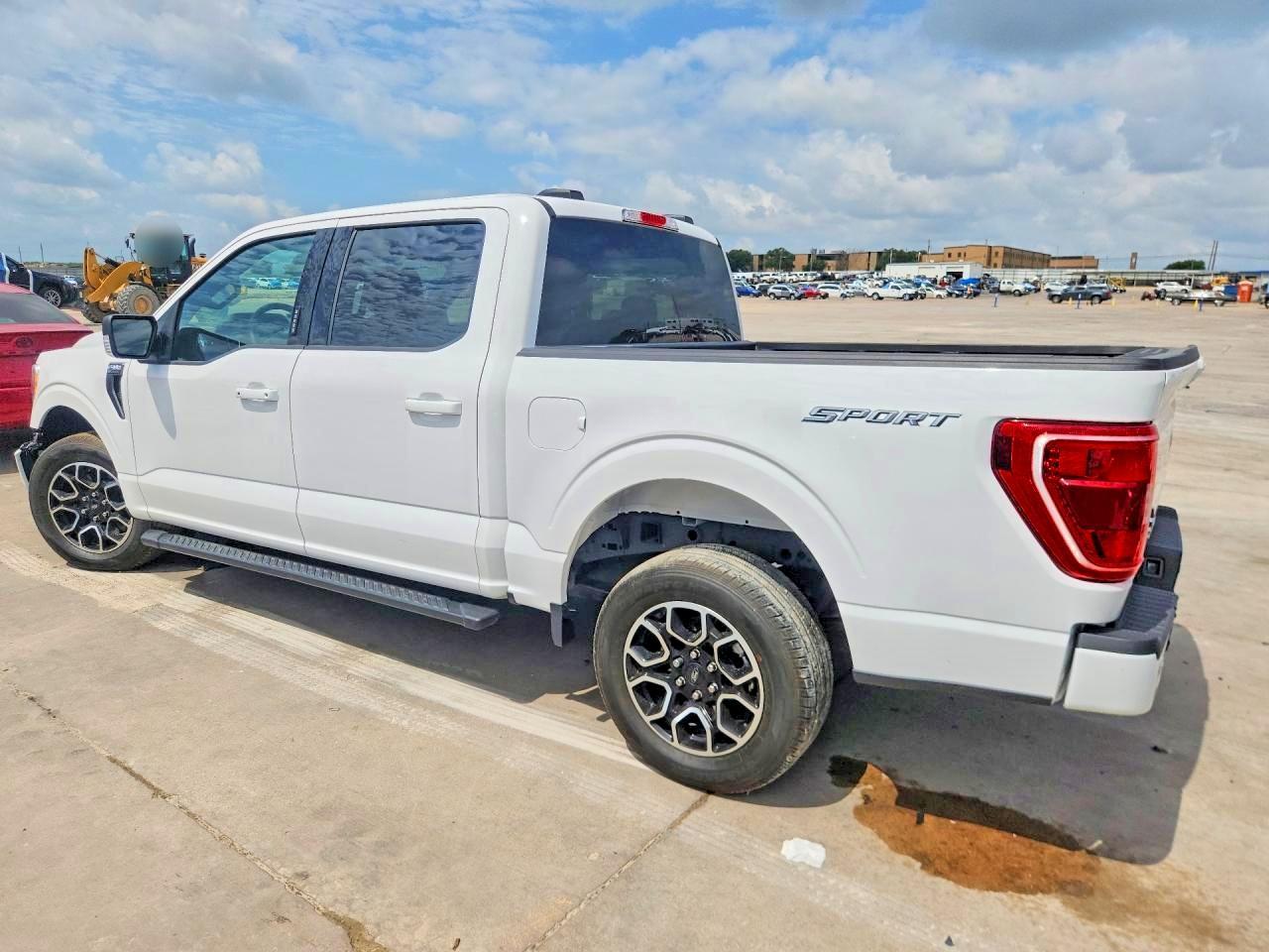 2023 Ford F150 Supercrew - Фото 2