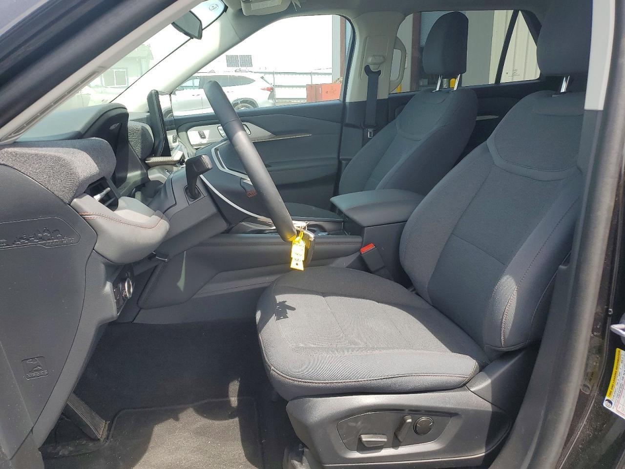 2025 Ford Explorer Active - Фото 7
