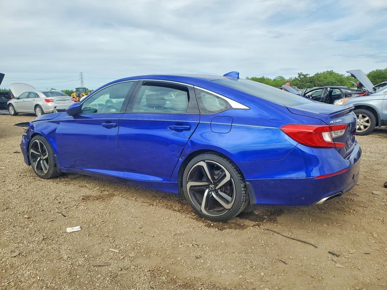 2019 Honda Accord Sport - Image 2