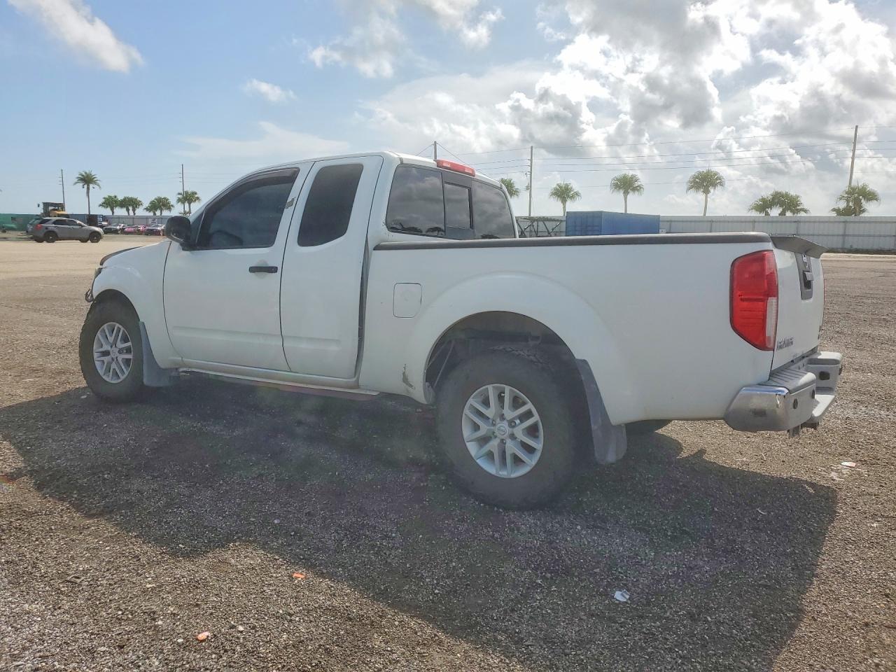2019 Nissan Frontier Sv V6 - Фото 2
