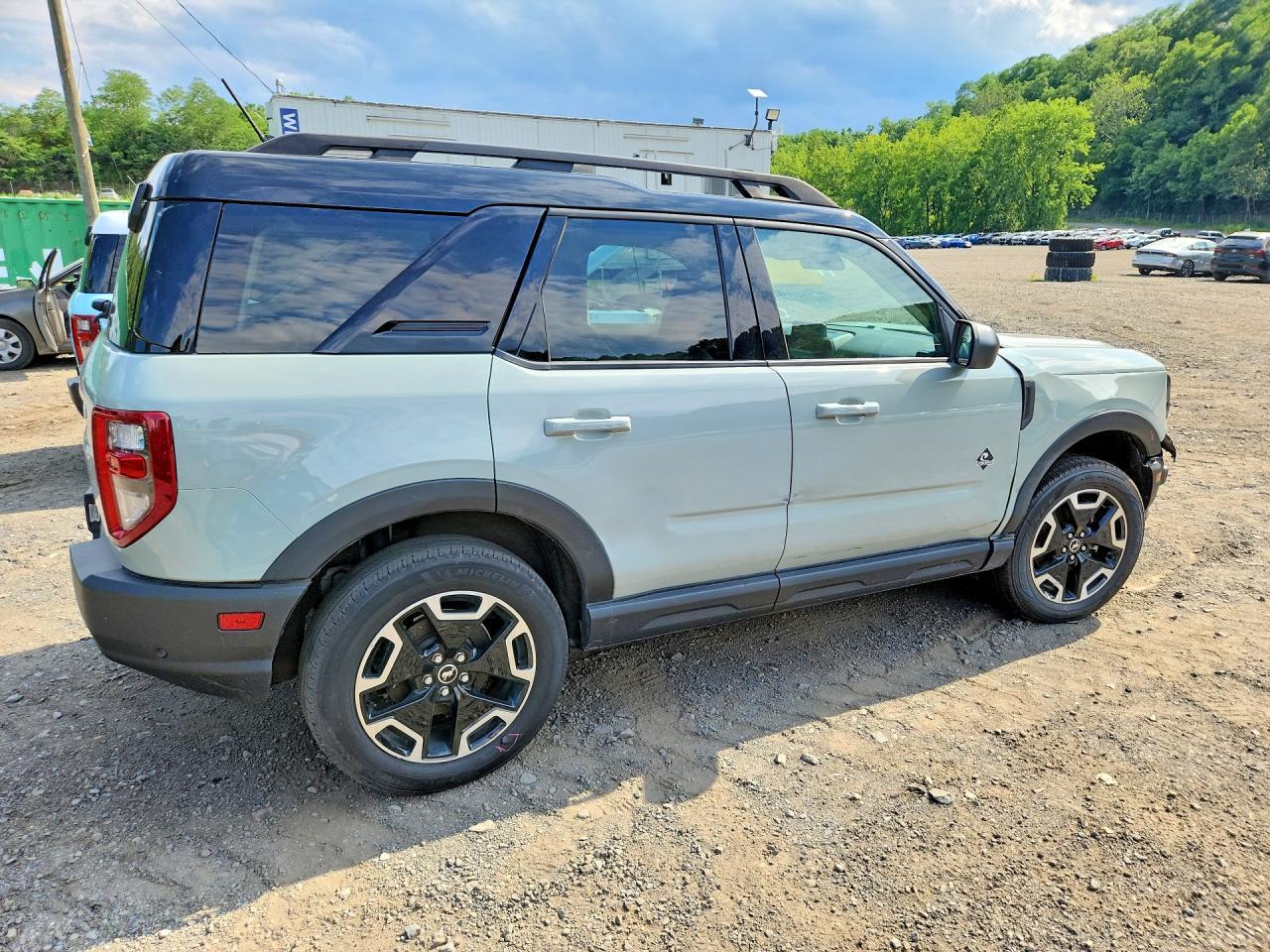 2024 Ford Bronco Sport Outer Banks - Фото 3