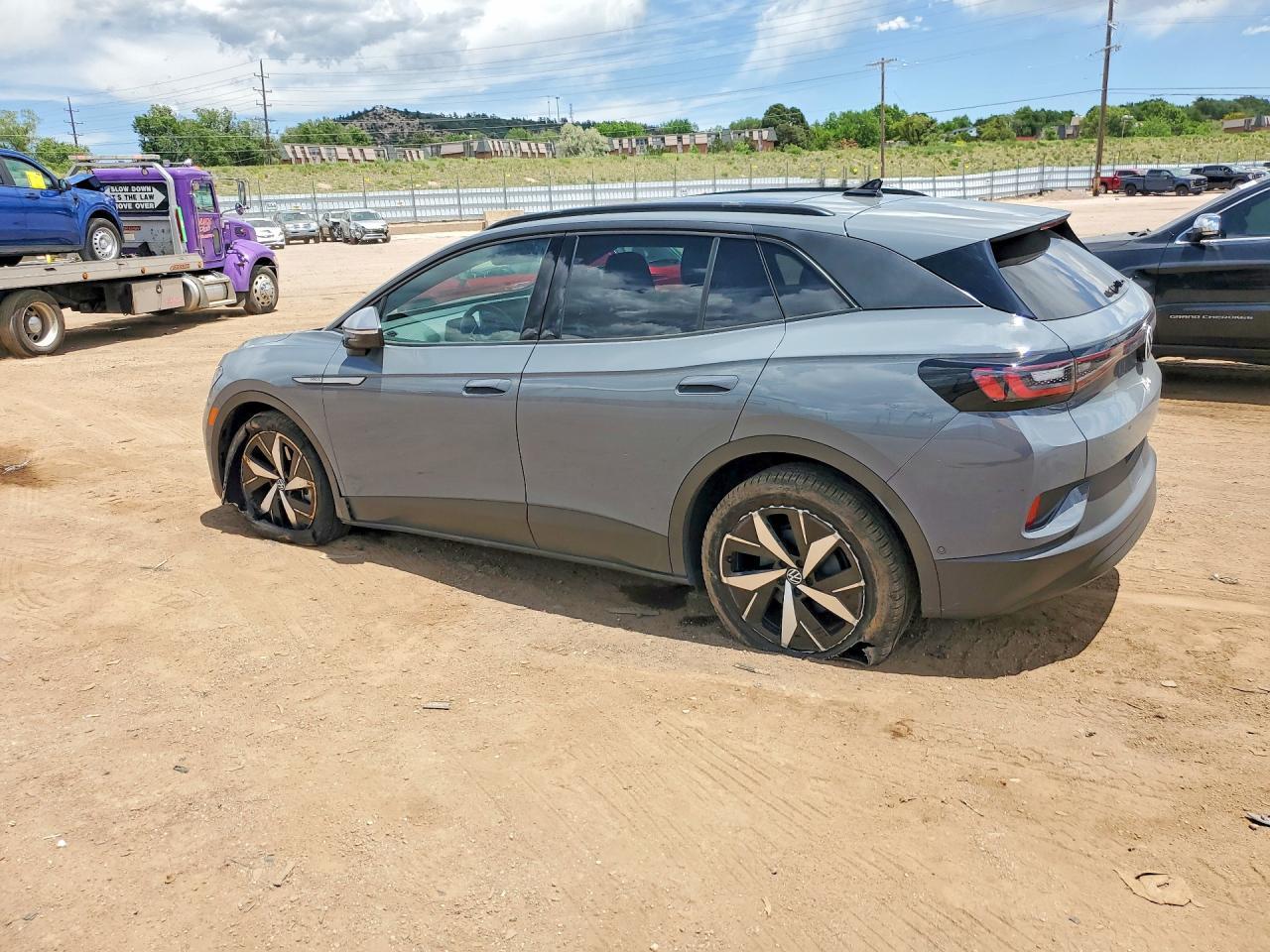 2025 Volkswagen Id.4 Pro S - Image 2