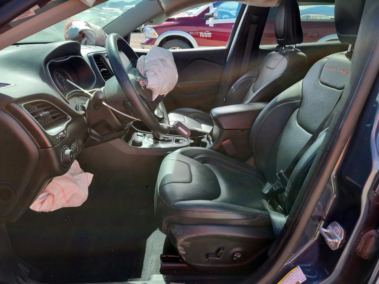 2019 Jeep Cherokee Trailhawk - Фото 7