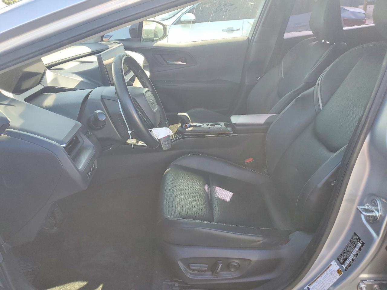 2023 Toyota Prius Xle - Фото 7