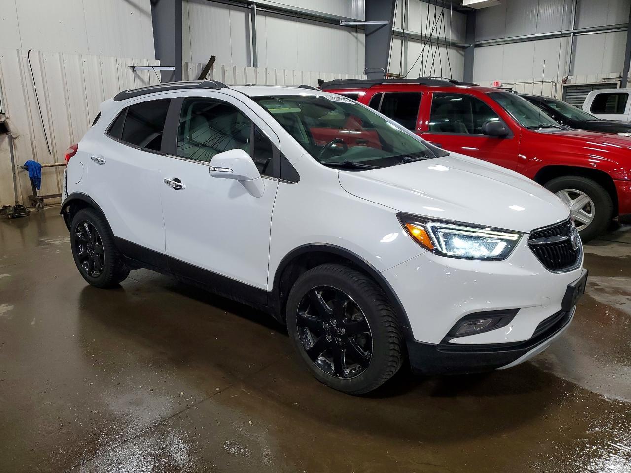 2017 Buick Encore Essence - Фото 4