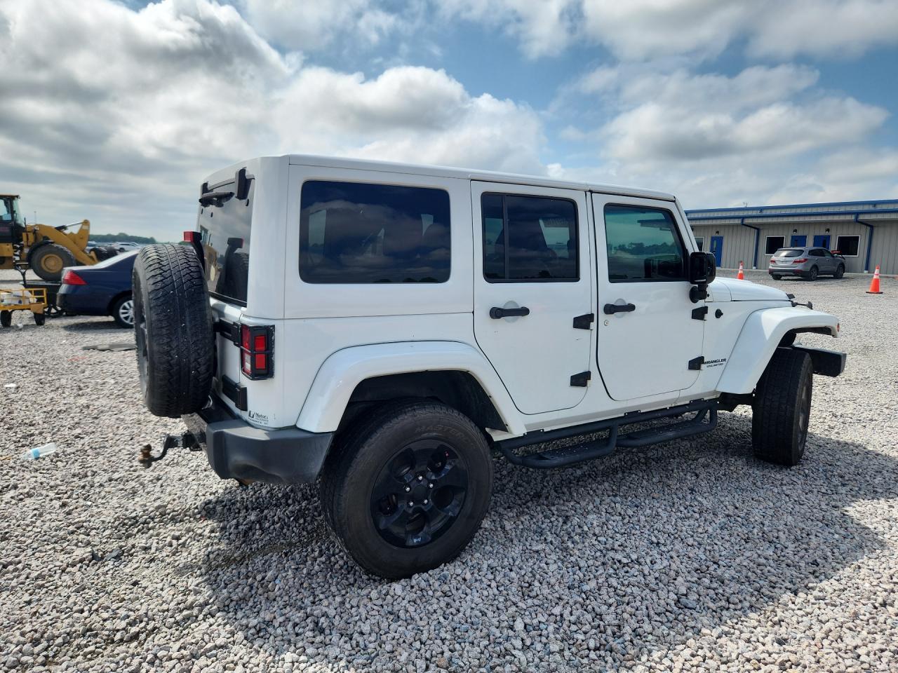2015 Jeep Wrangler Unlimited Sahara - Фото 3