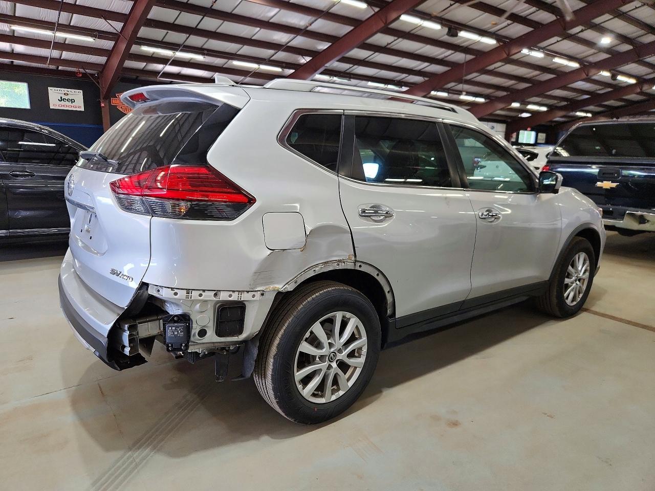 2017 Nissan Rogue Sv - Фото 3