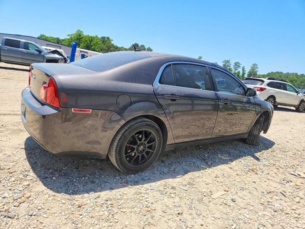 2010 Chevrolet Malibu - Фото 3