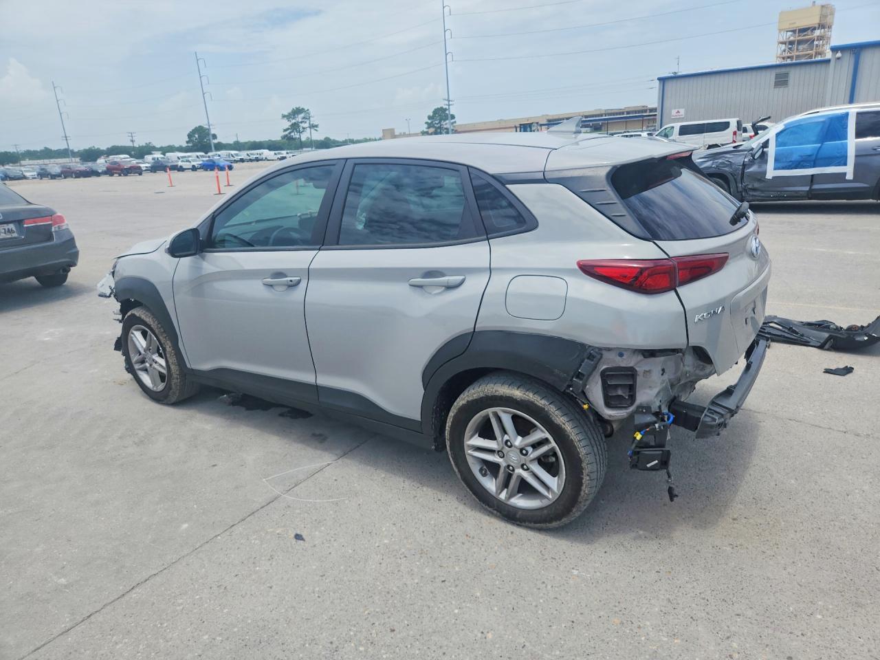2023 Hyundai Kona Se - Image 2