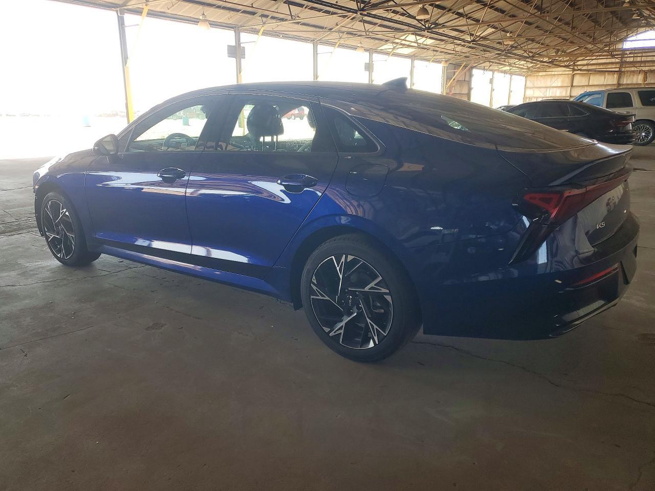 2025 Kia K5 Gt Line - Image 2