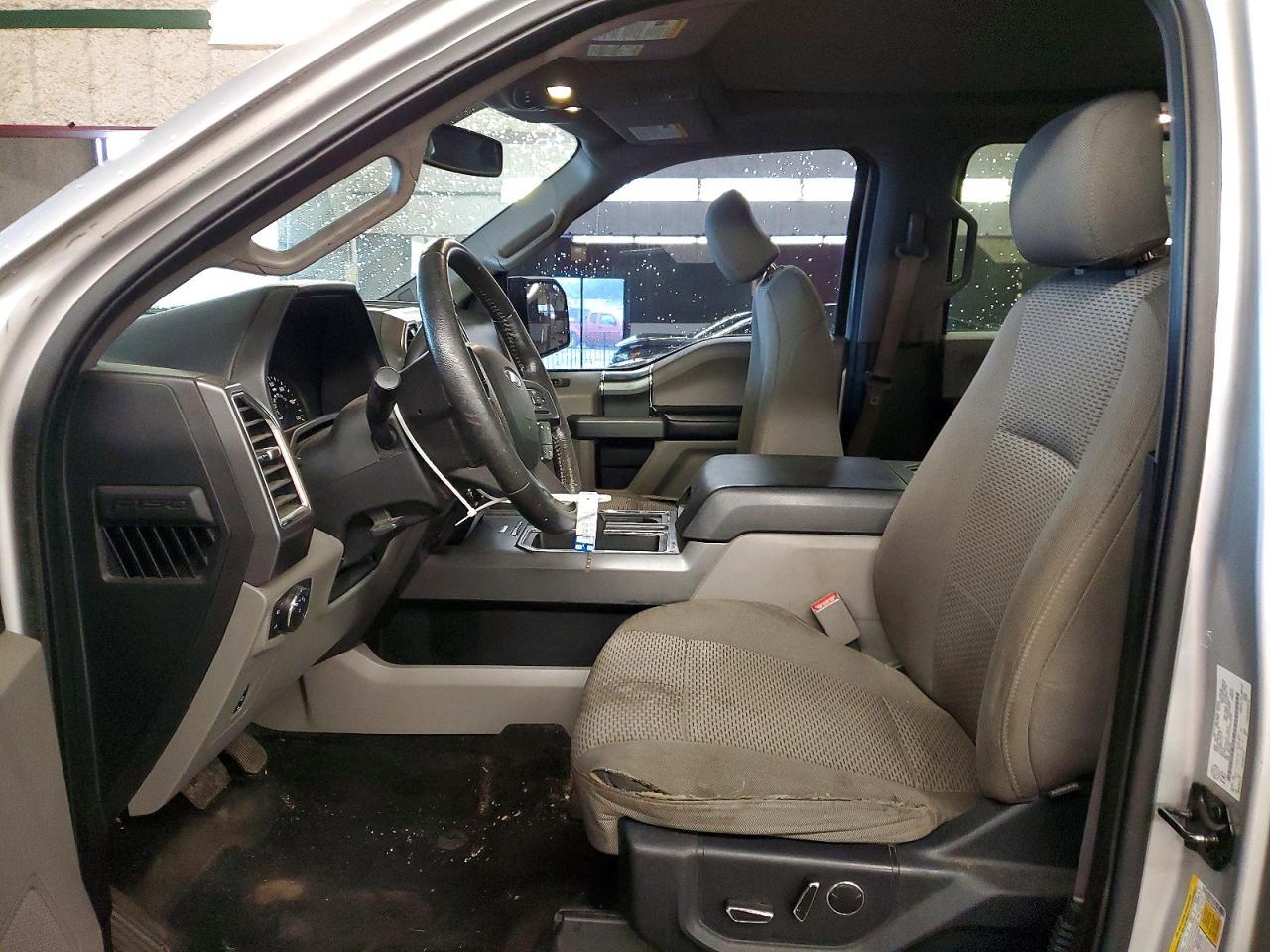 2015 Ford F150 Supercrew - Image 7