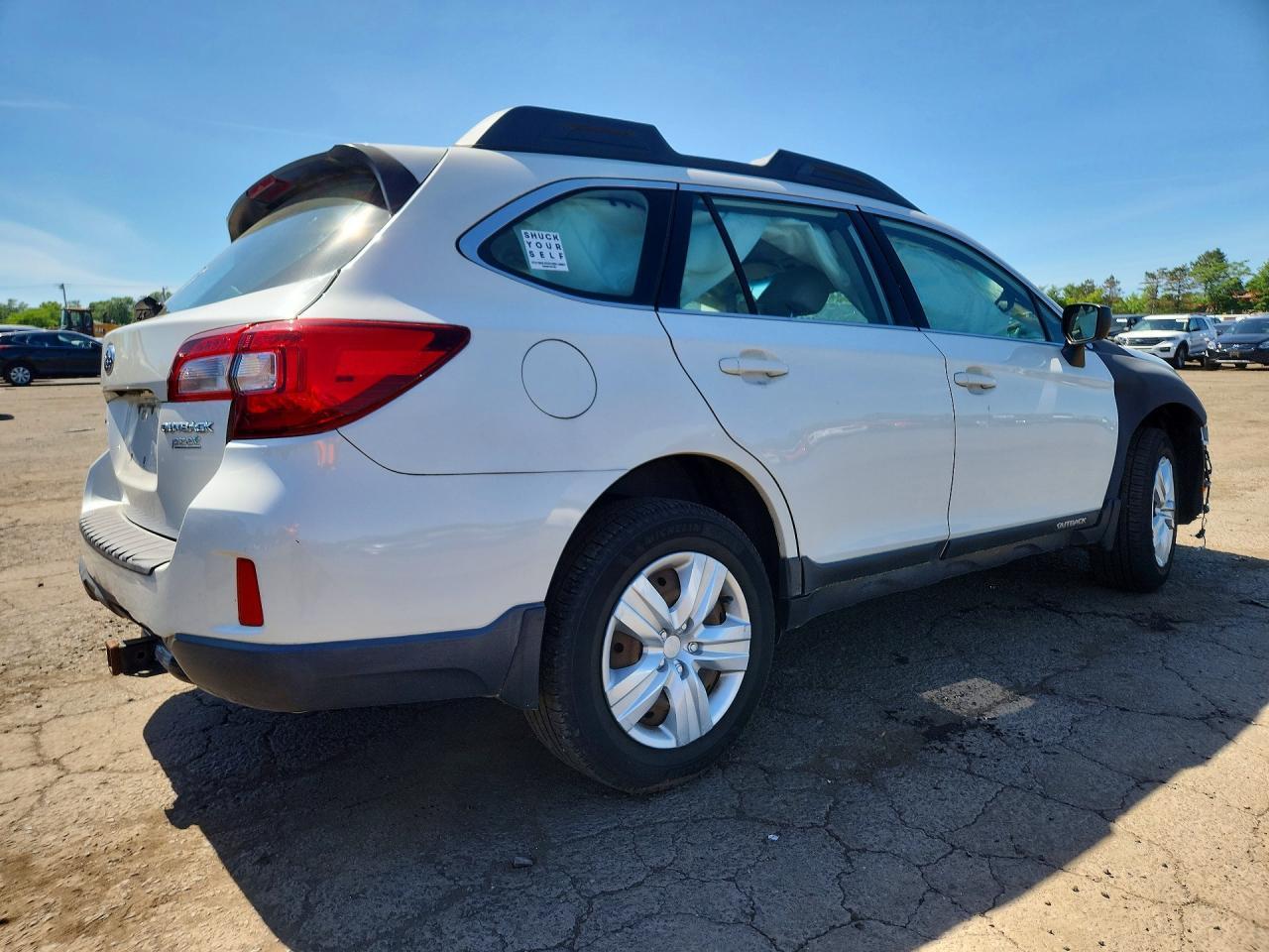 2016 Subaru Outback 2.5I - Image 3