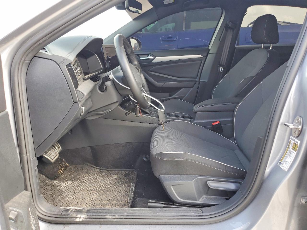 2025 Volkswagen Jetta Sport - Фото 7